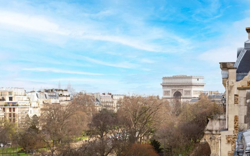 PENTHOUSE TERRASSE ARC DE TRIOMPHE