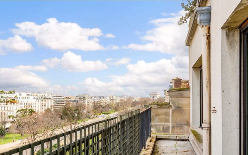 PENTHOUSE TERRACE ARC DE TRIOMPHE