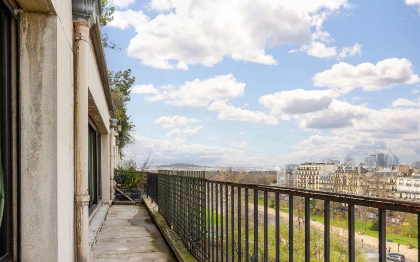 PENTHOUSE TERRACE ARC DE TRIOMPHE